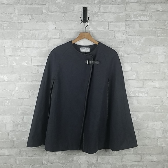Kensie Jackets & Blazers - Kensie Cape | Size S